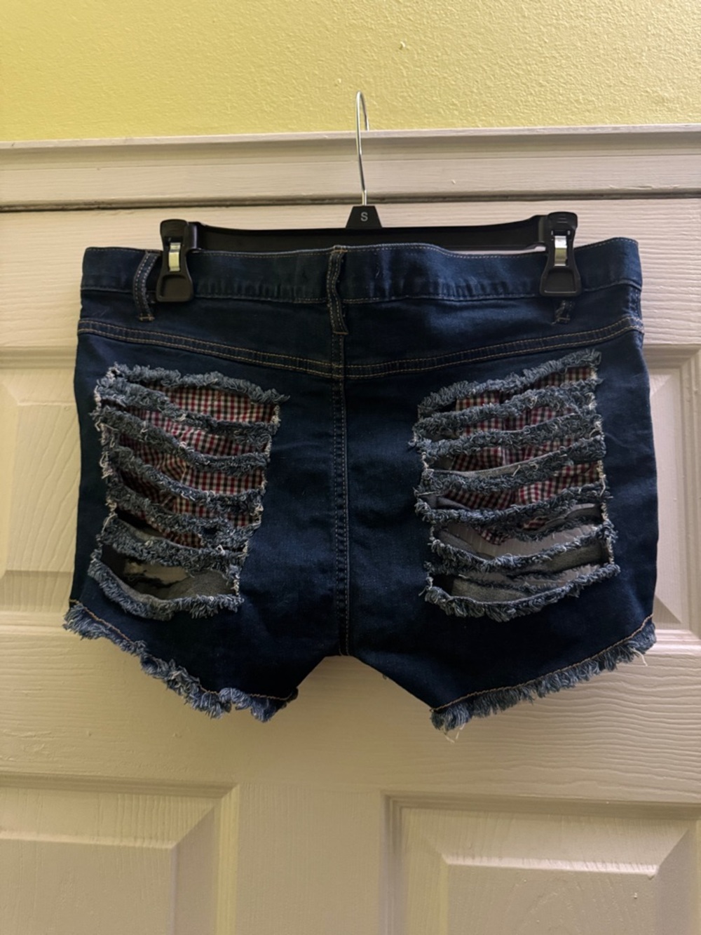 NWT Andrew Christian Dark Blue 2” Distressed Denim Jeans size 32 - Picture 3 of 6